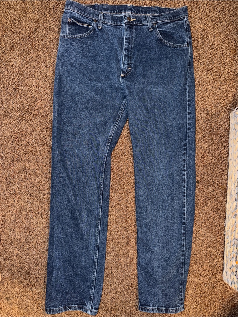 Wrangler Relaxed Fit Blue Jeans